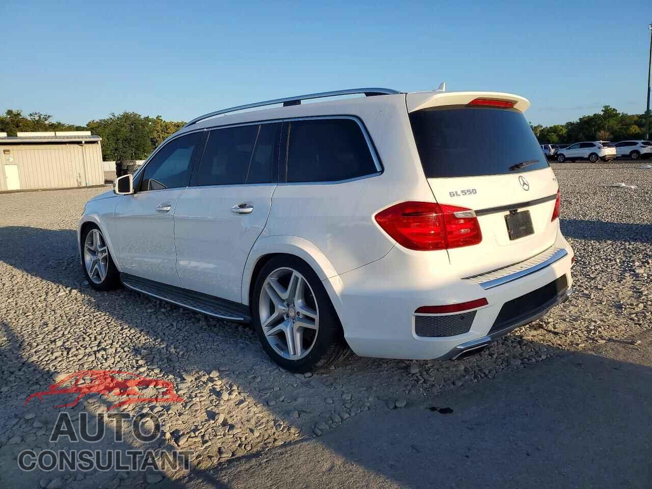 MERCEDES-BENZ GL-CLASS 2015 - 4JGDF7DE2FA577321
