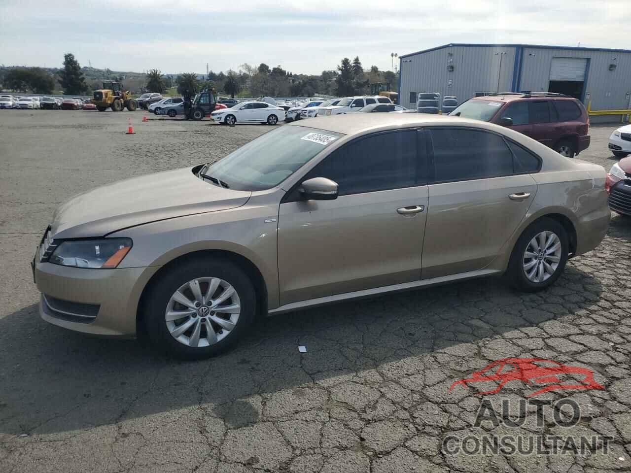 VOLKSWAGEN PASSAT 2015 - 1VWAT7A31FC047703