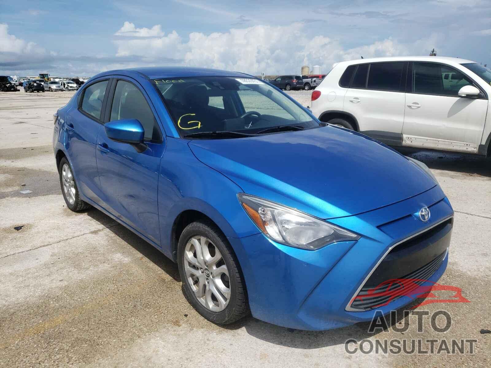 TOYOTA YARIS 2017 - 3MYDLBYV4HY167369