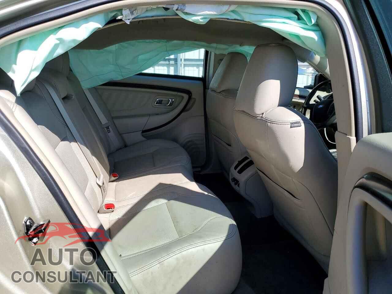 FORD TAURUS 2011 - 1FAHP2FW2BG128908