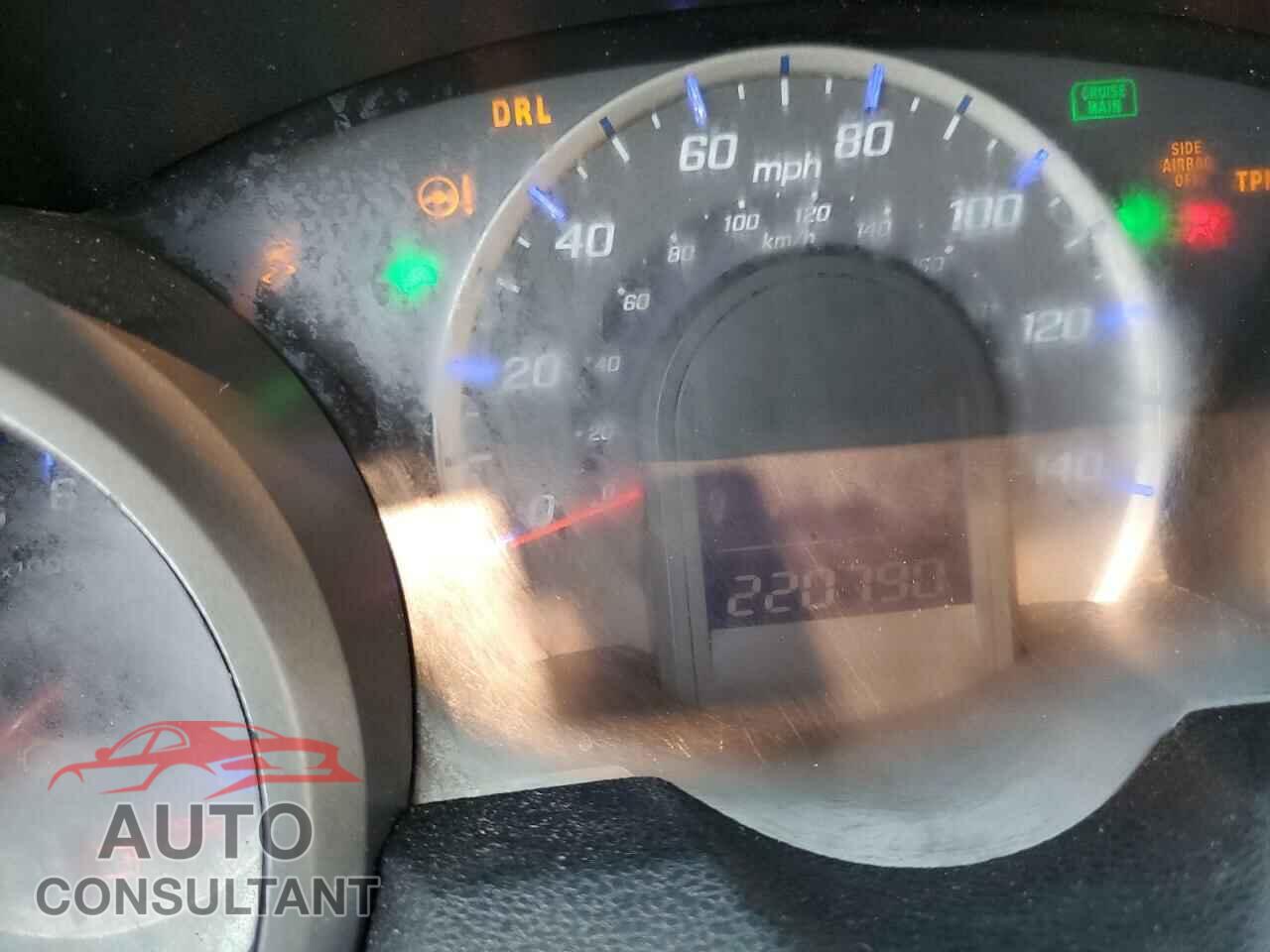 HONDA FIT 2013 - JHMGE8H36DC058842