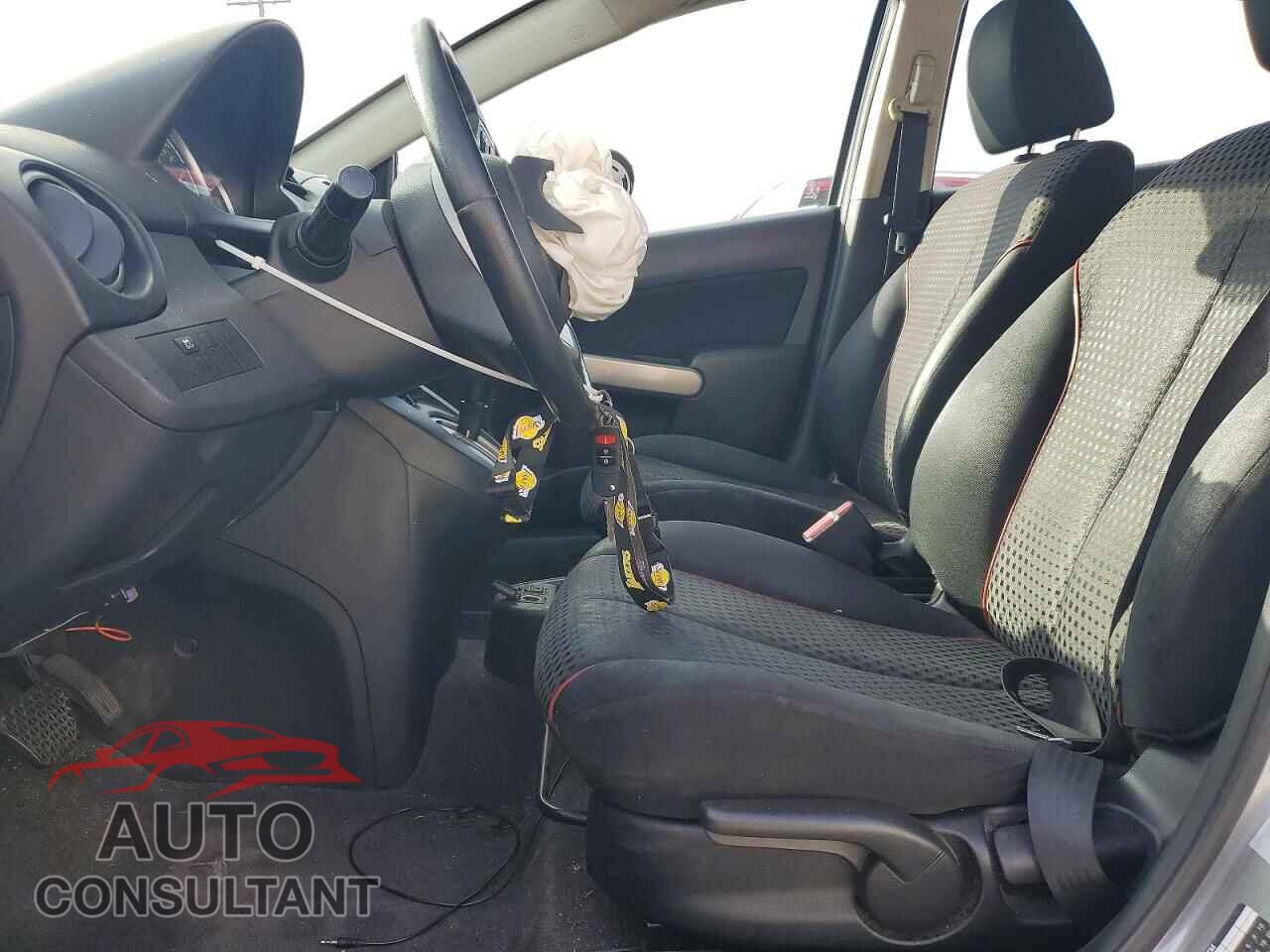 MAZDA 2 2013 - JM1DE1LY7D0161395