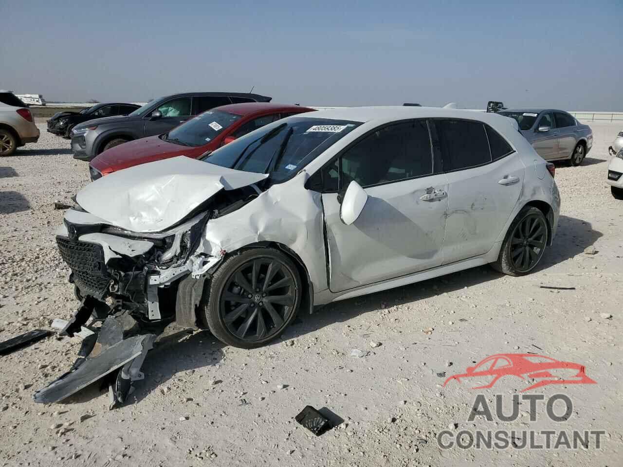 TOYOTA COROLLA 2024 - JTNC4MBEXR3217905