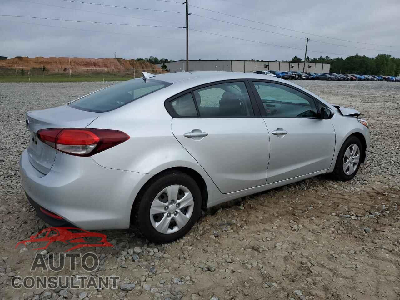 KIA FORTE 2017 - 3KPFK4A79HE035145