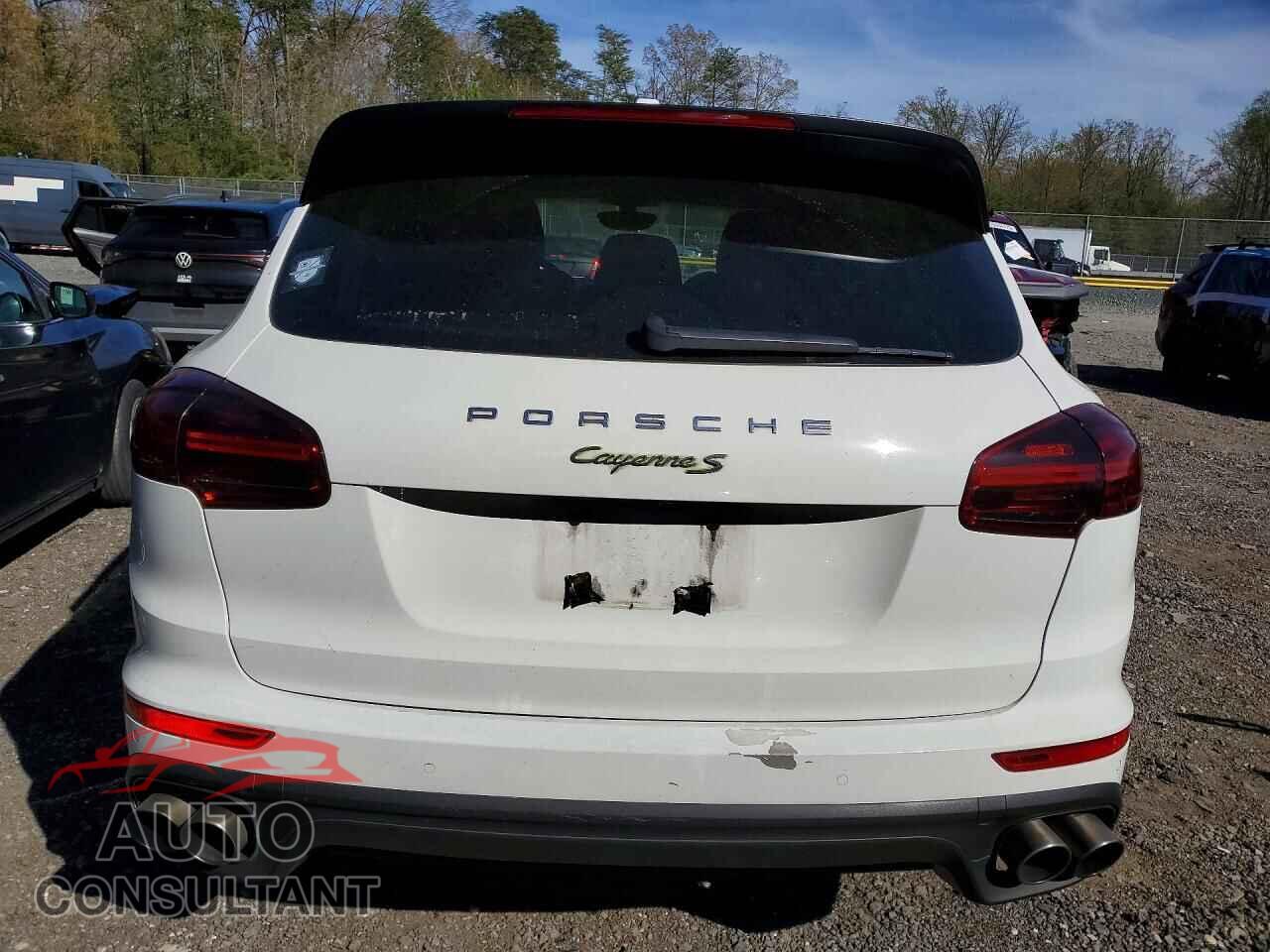 PORSCHE CAYENNE 2016 - WP1AE2A28GLA17539