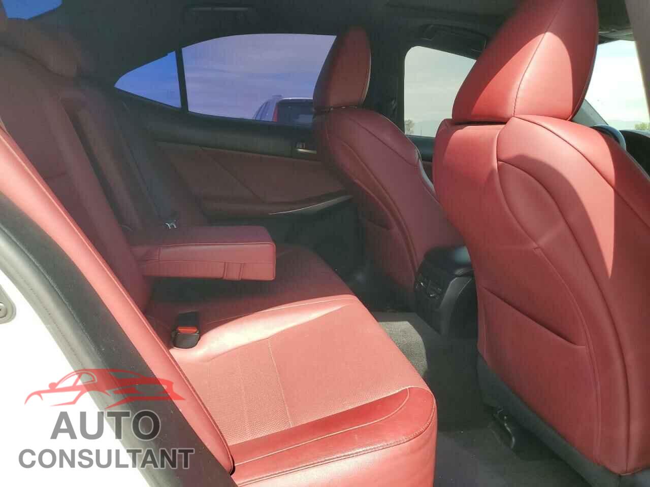 LEXUS IS 2017 - JTHBE1D29H5031465