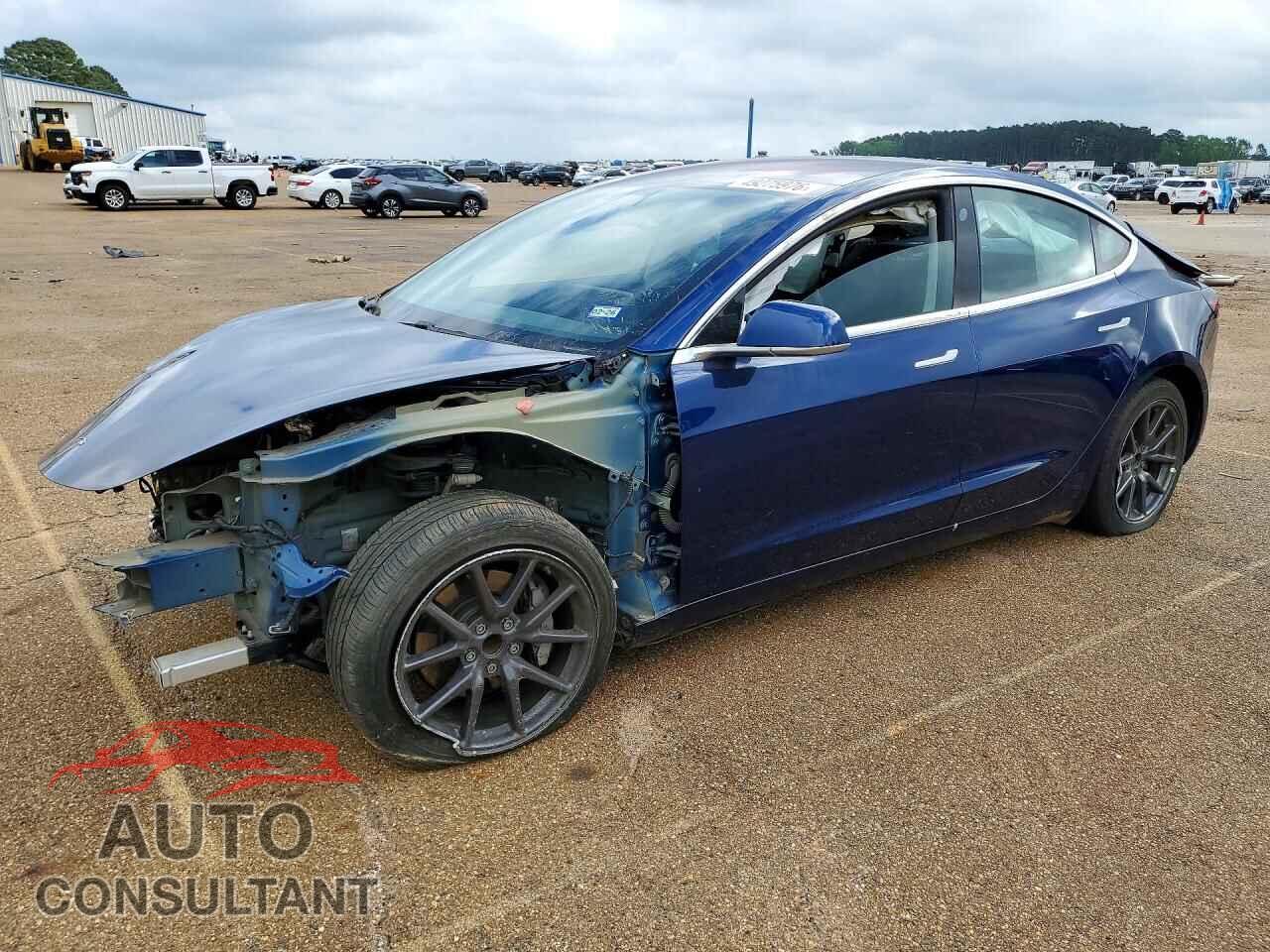TESLA MODEL 3 2018 - 5YJ3E1EA7JF010565