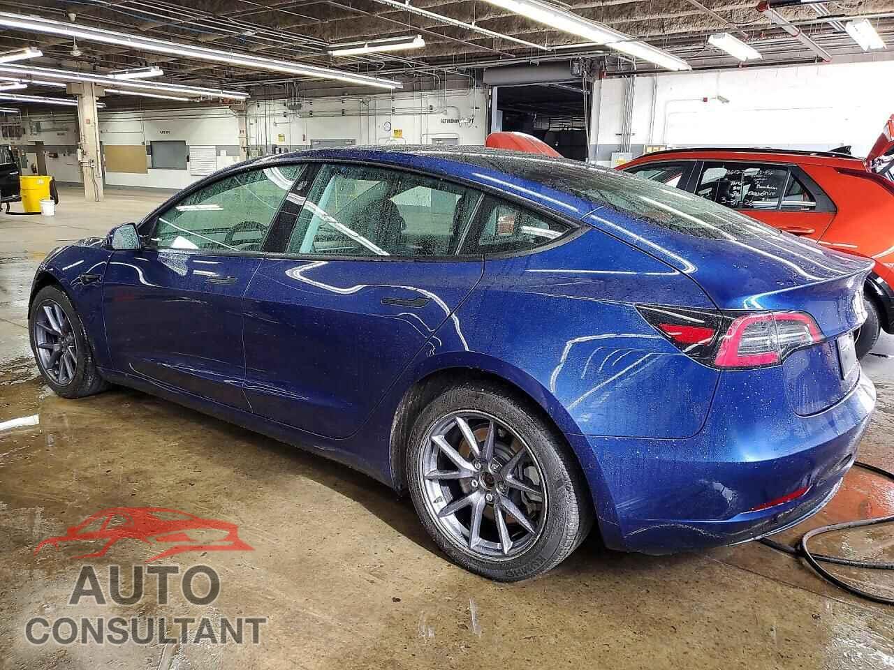 TESLA MODEL 3 2022 - 5YJ3E1EA8NF288008