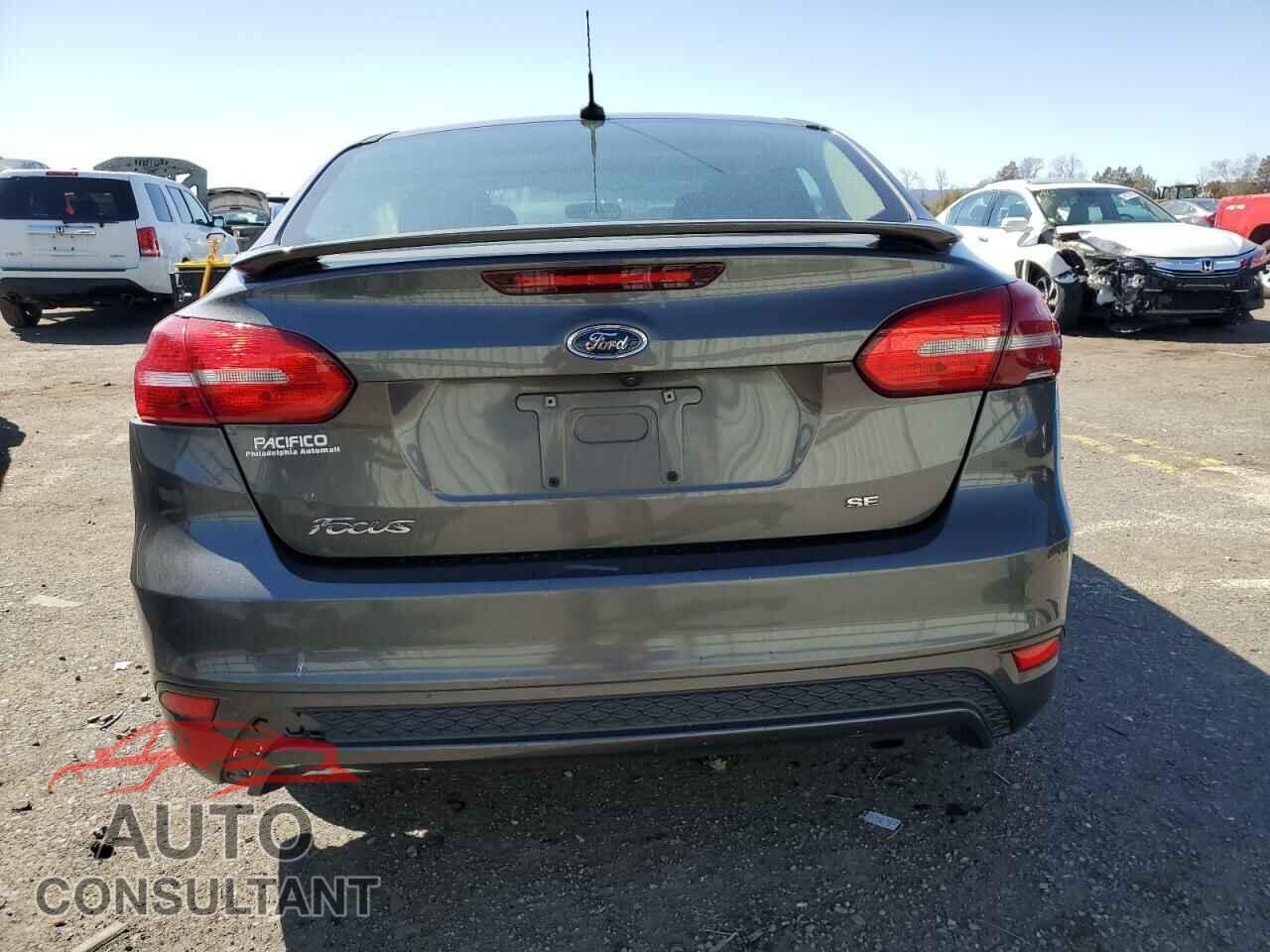 FORD FOCUS 2016 - 1FADP3F24GL228265