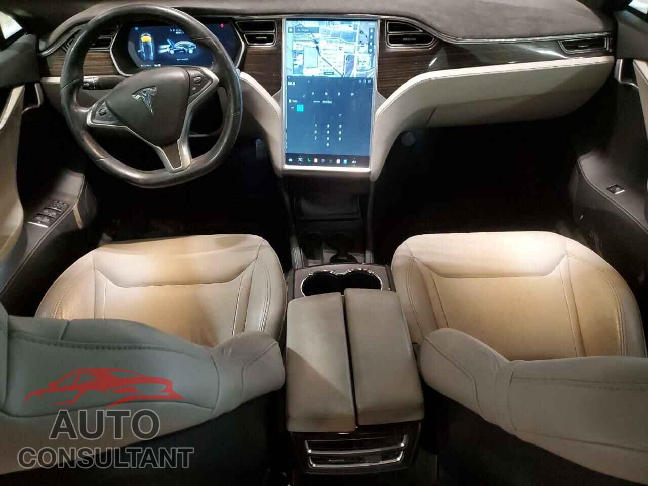 TESLA MODEL S 2015 - 5YJSA1H29FF081527