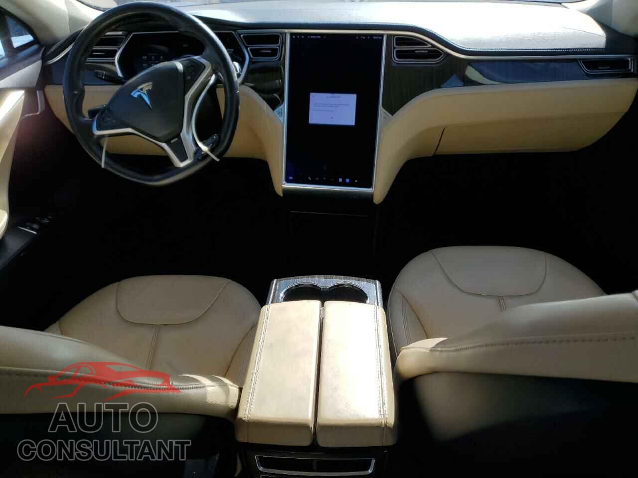 TESLA MODEL S 2013 - 5YJSA1CN1DFP13130