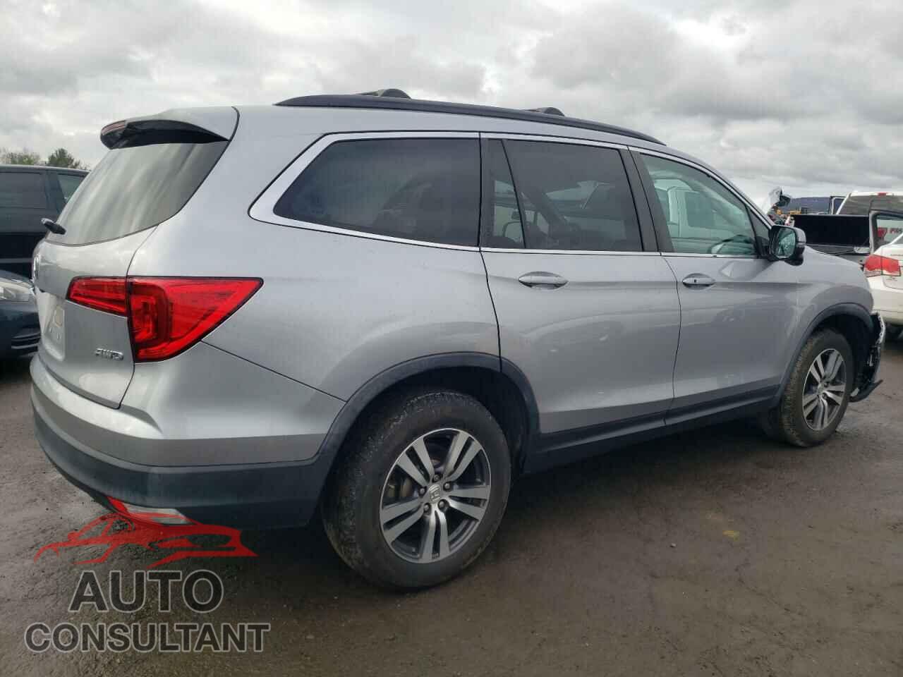 HONDA PILOT 2017 - 5FNYF6H71HB059643