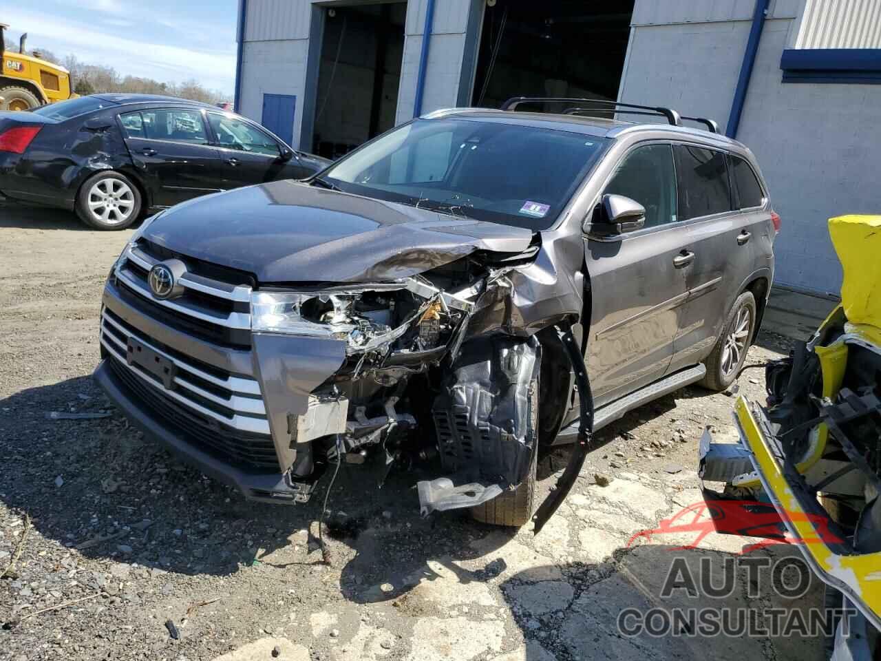 TOYOTA HIGHLANDER 2019 - 5TDJZRFH1KS925253