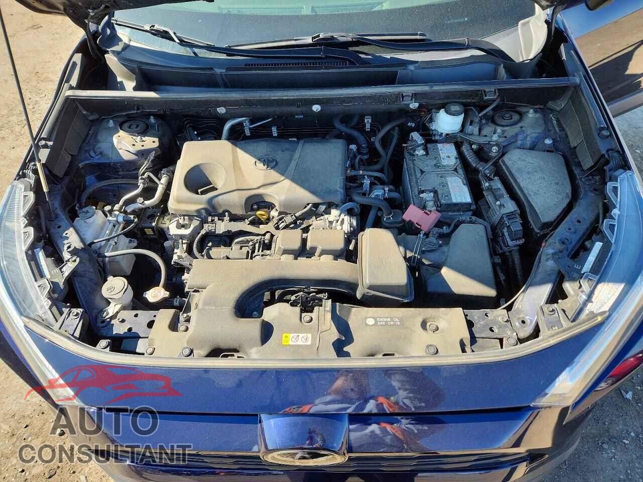 TOYOTA RAV4 2022 - JTMP1RFV9ND086864