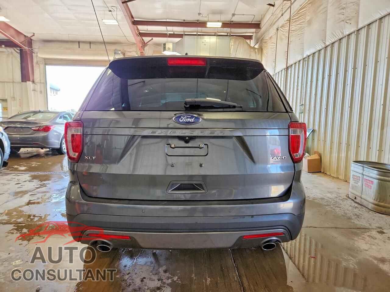 FORD EXPLORER 2017 - 1FM5K8D8XHGE20541