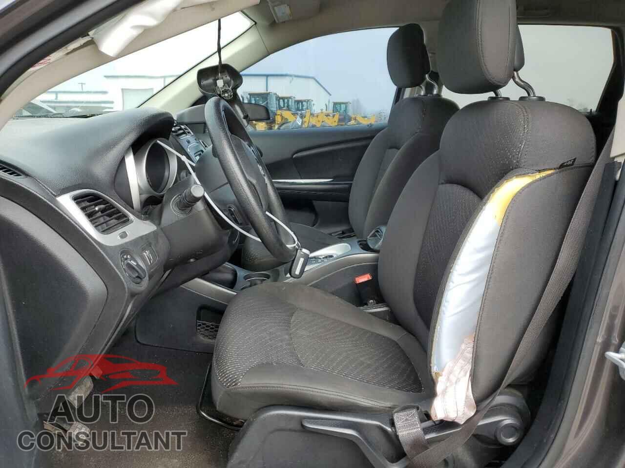 DODGE JOURNEY 2018 - 3C4PDCAB8JT509634