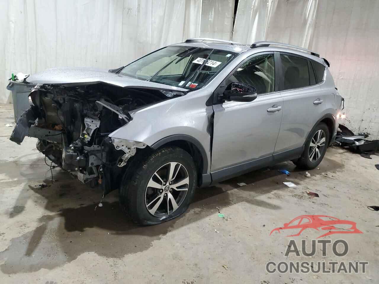 TOYOTA RAV4 2018 - JTMRFREVXJD234252
