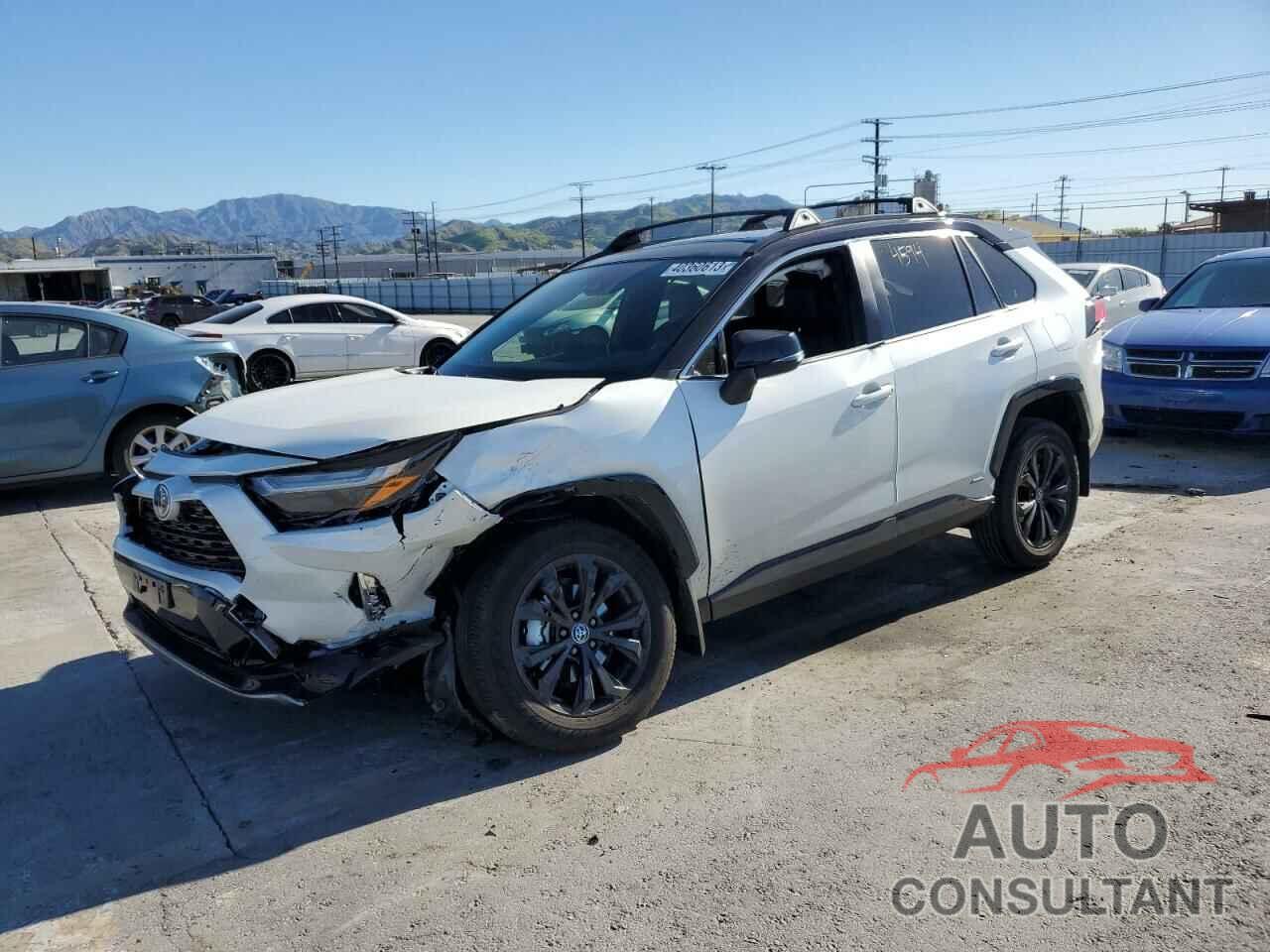TOYOTA RAV4 2022 - JTME6RFV5ND531528
