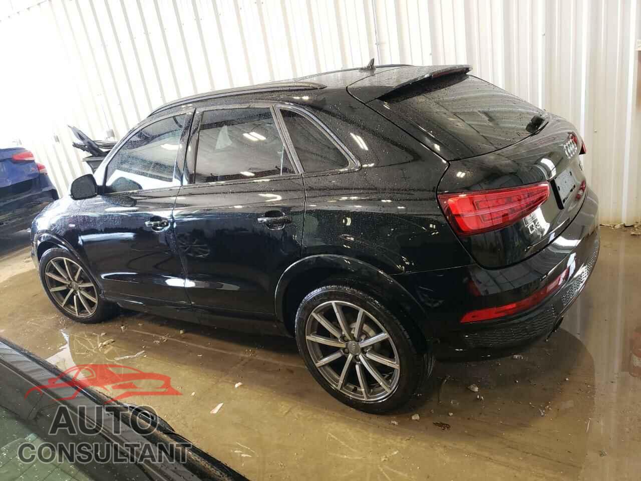 AUDI Q3 2018 - WA1JCCFS0JR012002