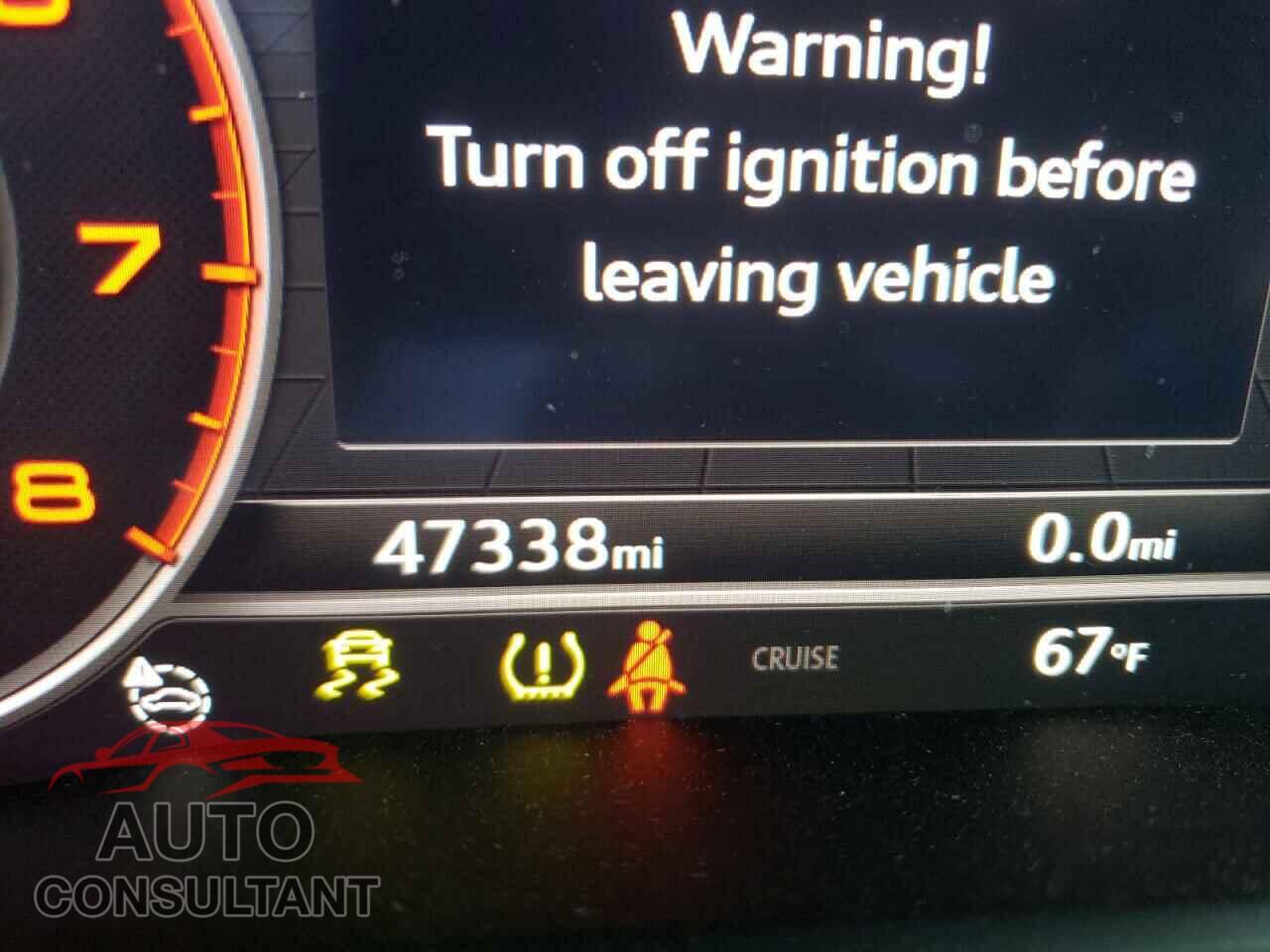 AUDI A4 2017 - WAULMAF46HN043836