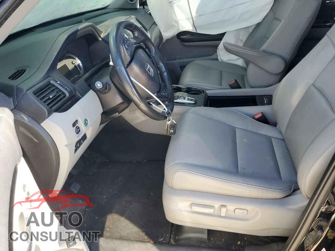 HONDA PILOT 2017 - 5FNYF6H9XHB043653