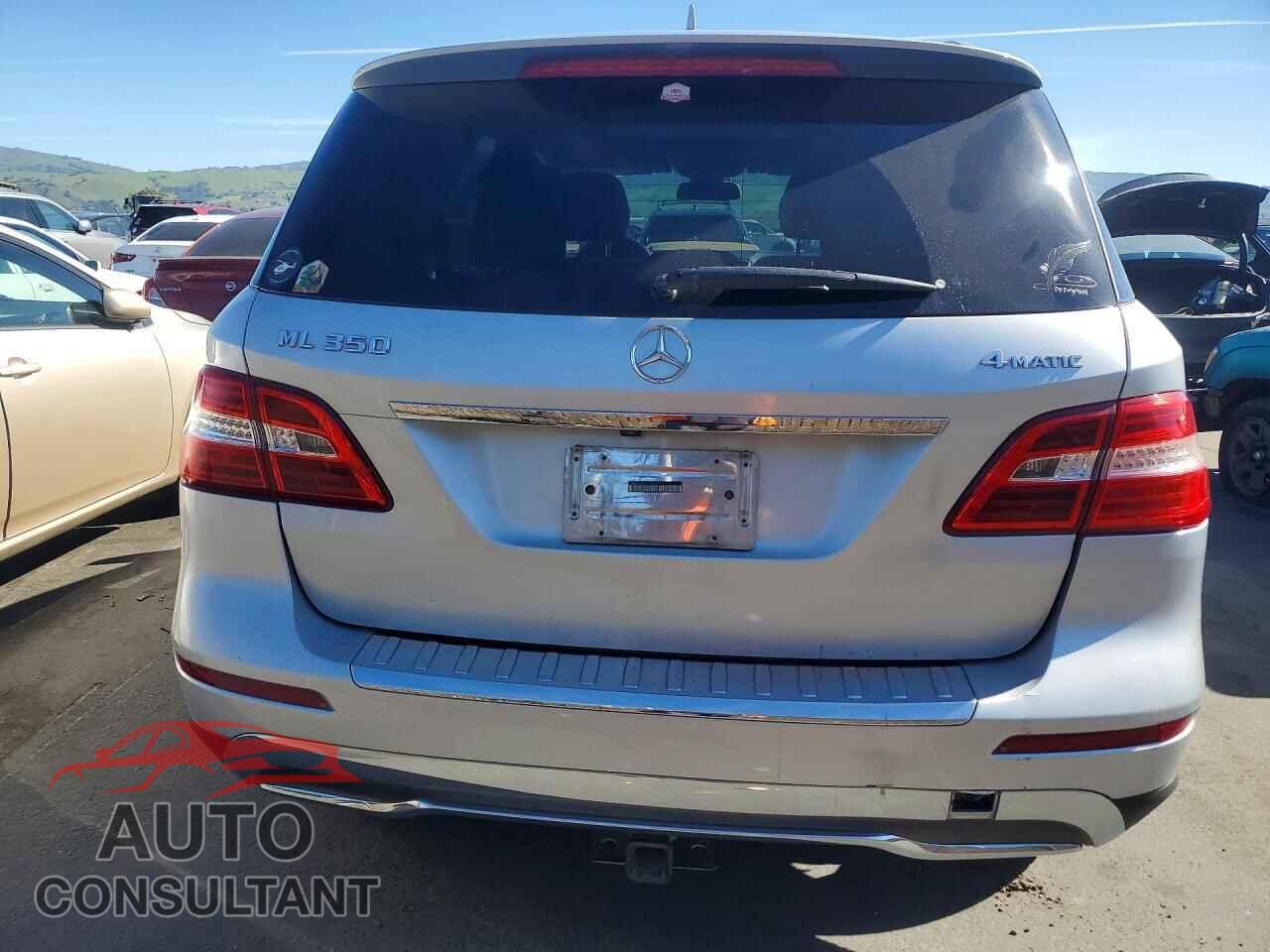 MERCEDES-BENZ M-CLASS 2012 - 4JGDA5HB2CA048417