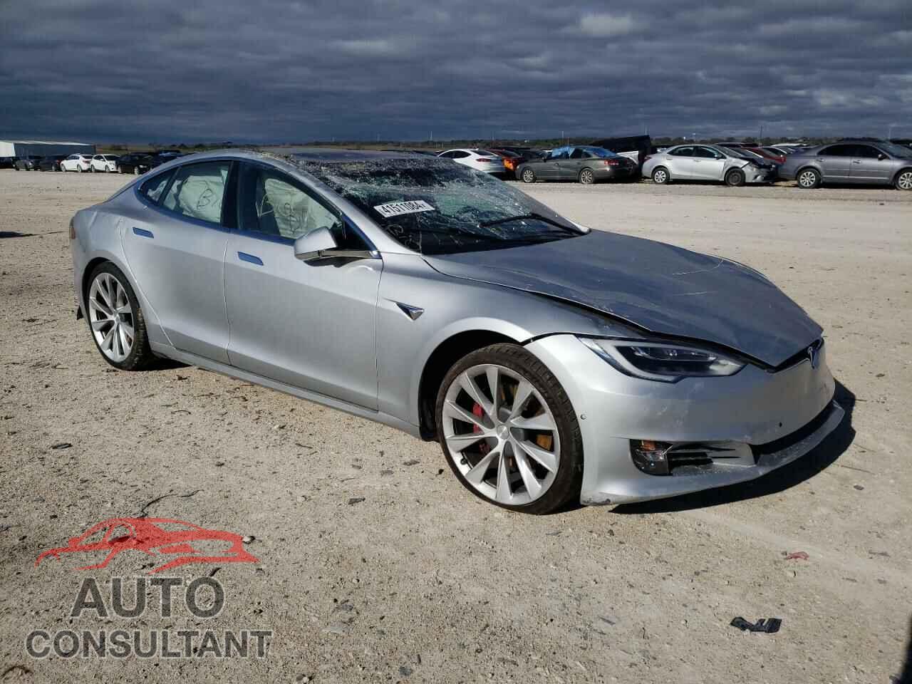 TESLA MODEL S 2018 - 5YJSA1E46JF297740