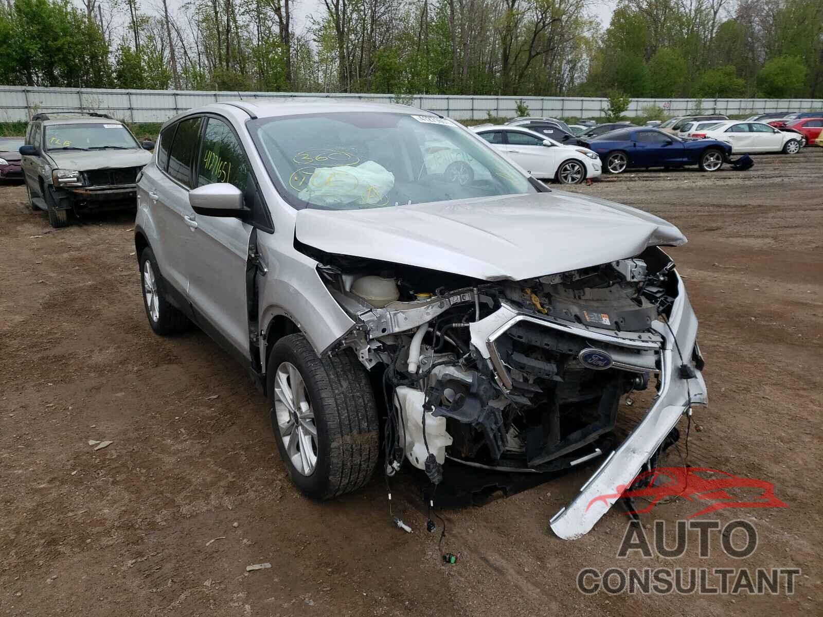 FORD ESCAPE 2017 - 1FMCU0GD0HUB78405