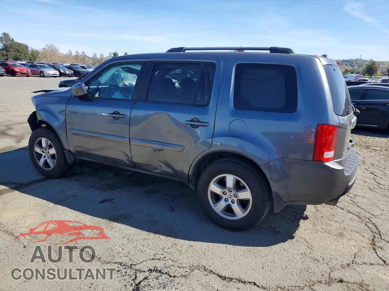 HONDA PILOT 2011 - 5FNYF3H41BB051568