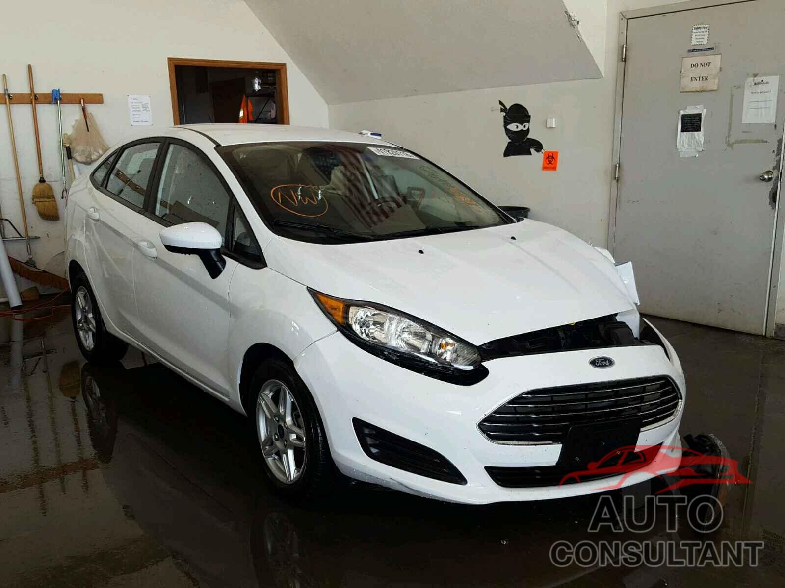 FORD FIESTA SE 2017 - 3FADP4BJ0HM125833