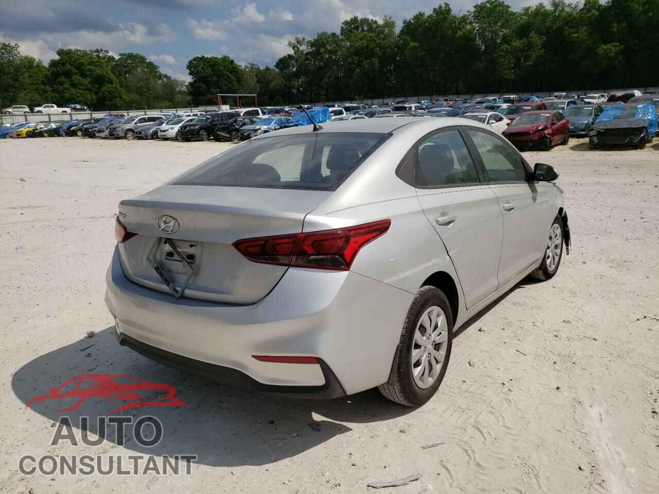 HYUNDAI ACCENT 2019 - 3KPC24A36KE077103