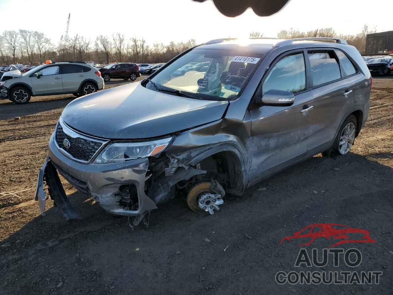 KIA SORENTO 2015 - 5XYKTDA68FG617210