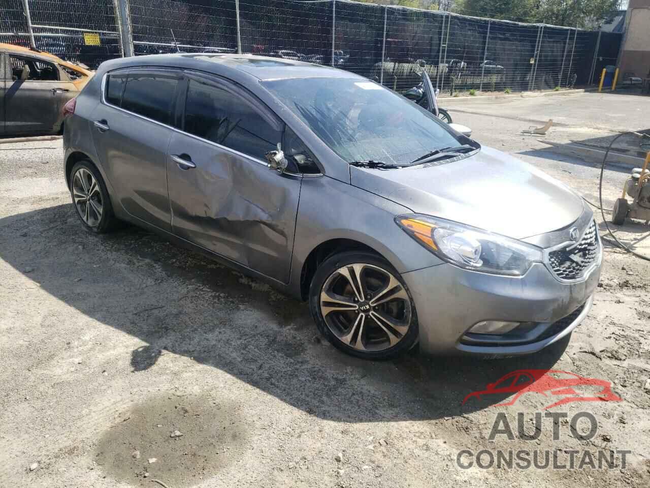 KIA FORTE 2016 - KNAFX5A85G5632364