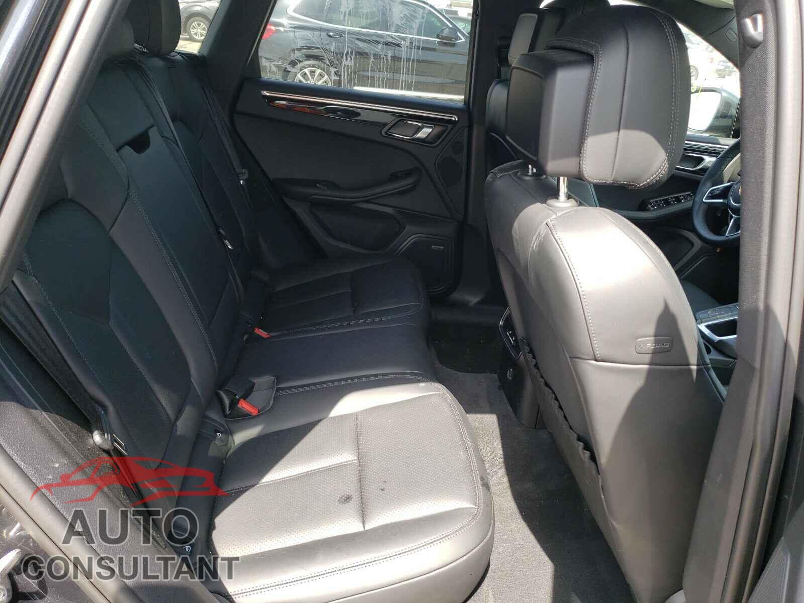 PORSCHE MACAN 2018 - WP1AA2A53JLB23832
