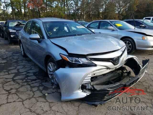 TOYOTA CAMRY 2018 - 4T1B11HKXJU536770