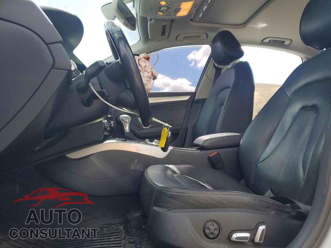 AUDI A4 2013 - WAUFFAFL5DN026311