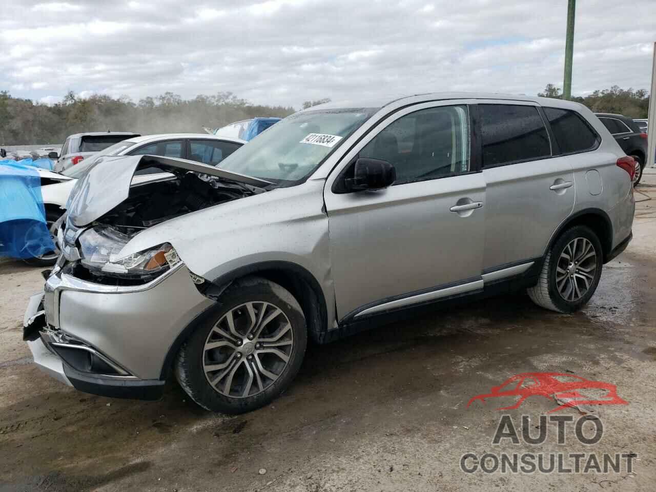 MITSUBISHI OUTLANDER 2018 - JA4AD2A39JZ055485