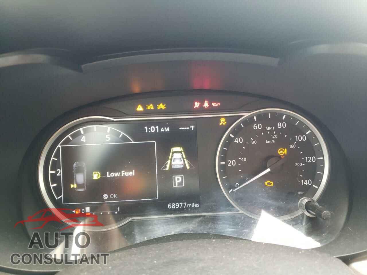 NISSAN VERSA 2021 - 3N1CN8EV7ML810092