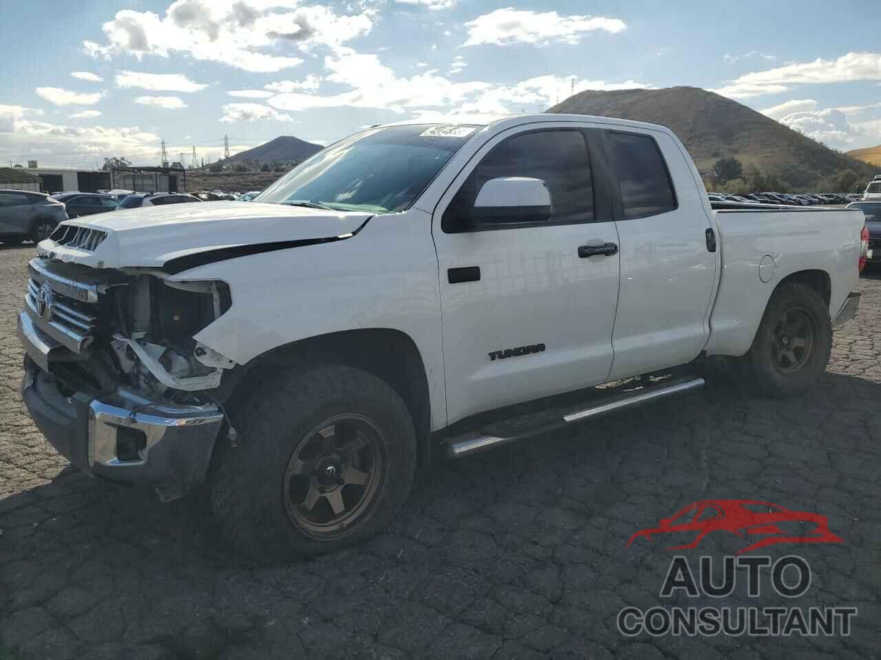 TOYOTA TUNDRA 2016 - 5TFRY5F14GX200264
