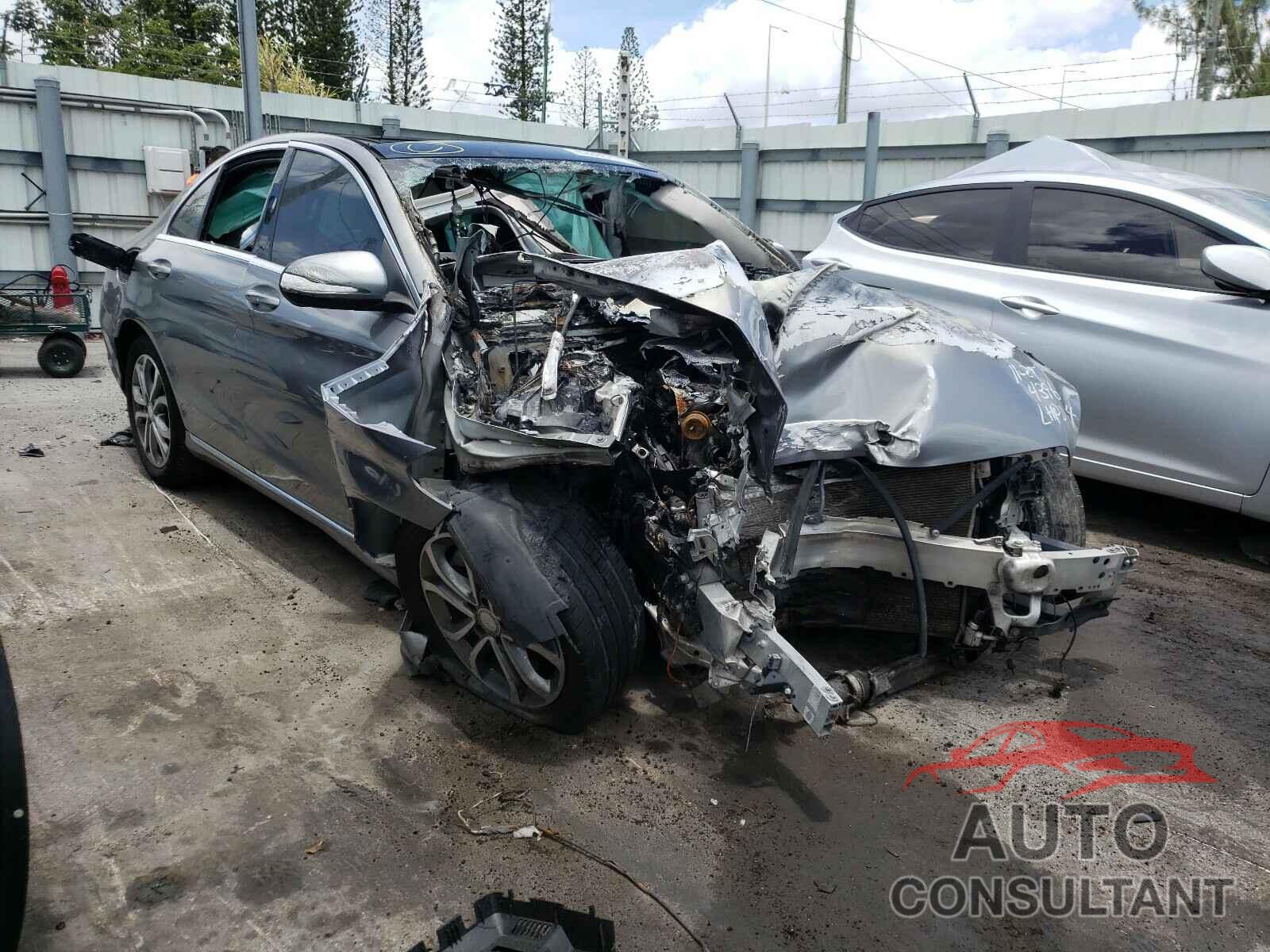 MERCEDES-BENZ C-CLASS 2016 - 55SWF4KB6GU154396