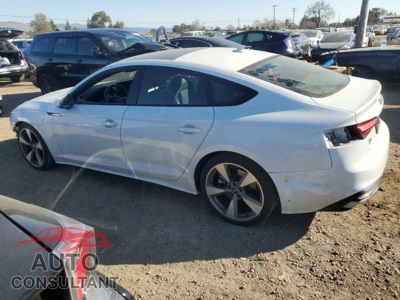 AUDI A5 2020 - WAUCNCF57LA001693