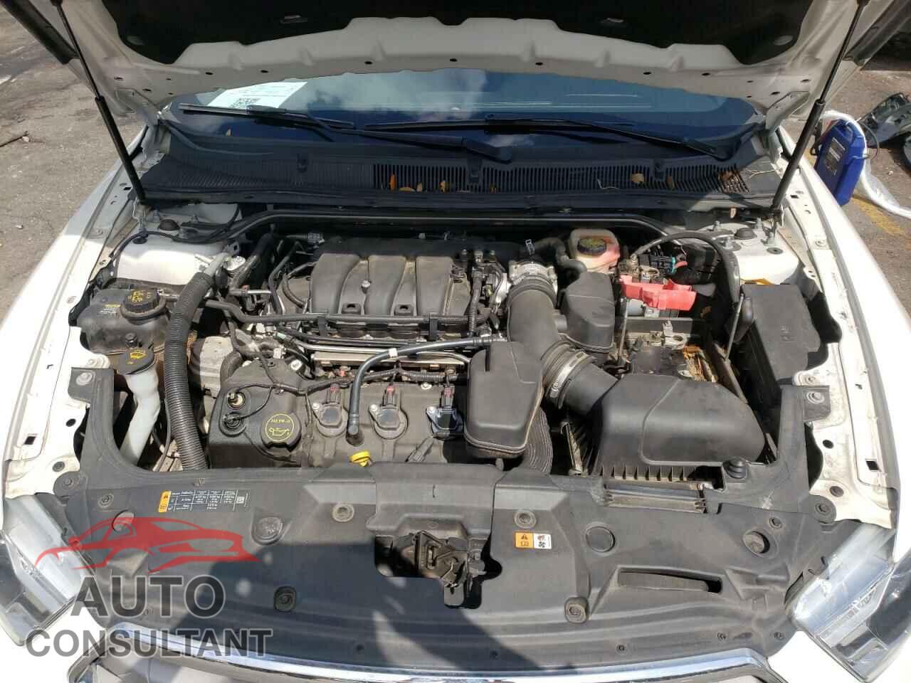FORD TAURUS 2016 - 1FAHP2E82GG112959