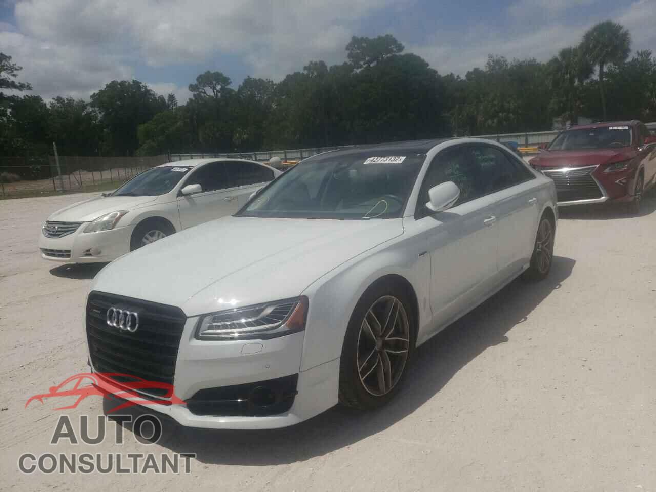 AUDI A8 2017 - WAU43AFD3HN015905