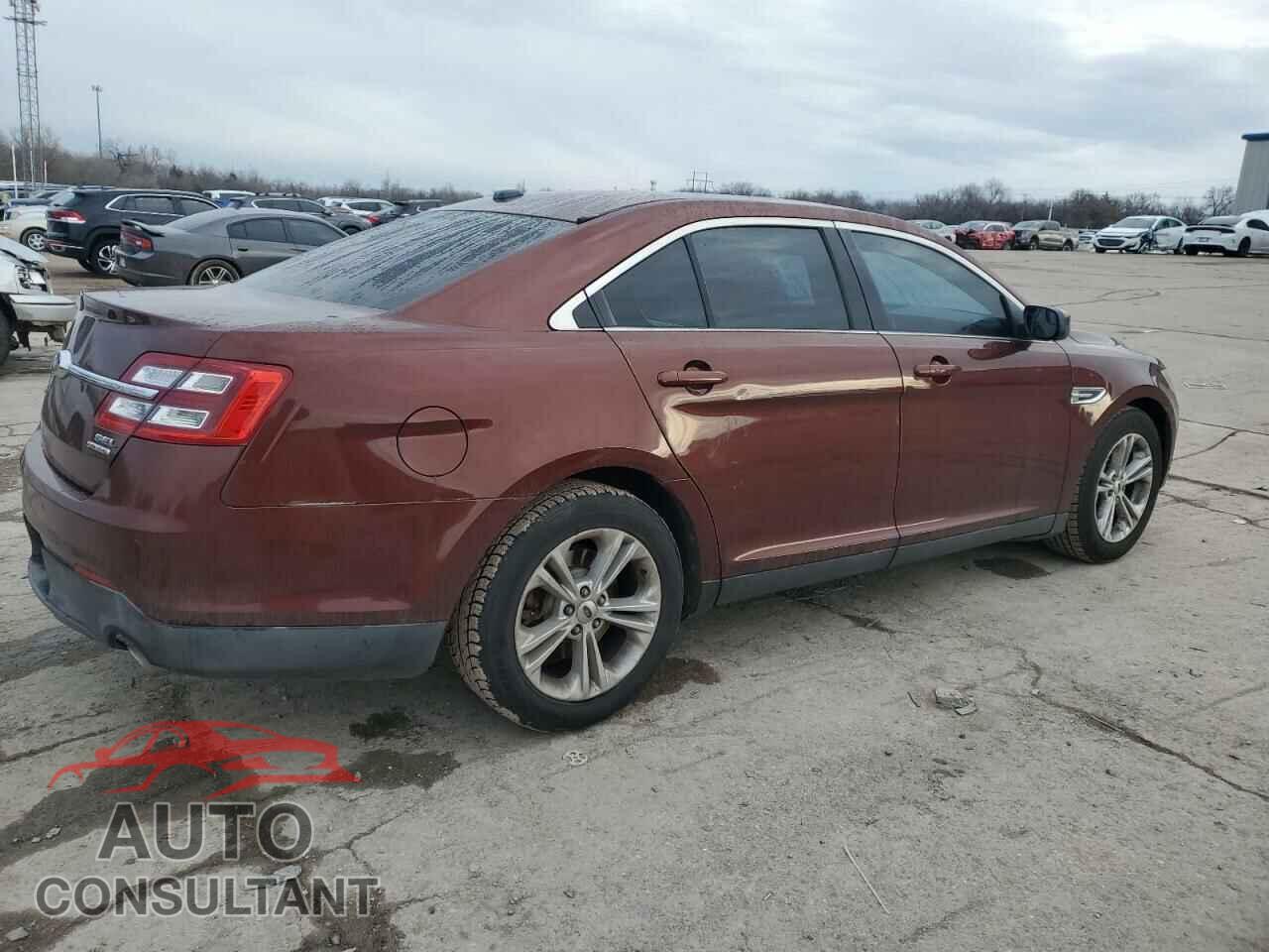 FORD TAURUS 2015 - 1FAHP2E82FG114032