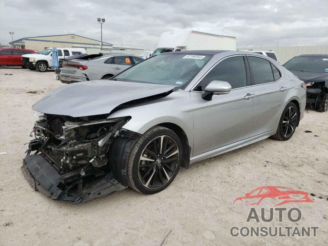 TOYOTA CAMRY 2019 - 4T1B61HK7KU831957