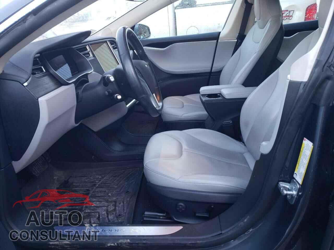TESLA MODEL S 2015 - 5YJSA1H18FF081137