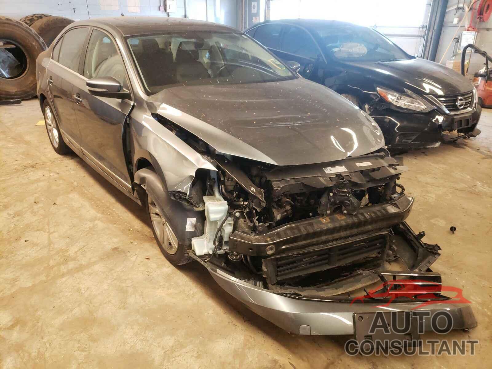 VOLKSWAGEN JETTA 2017 - 3VWL17AJ4HM411806