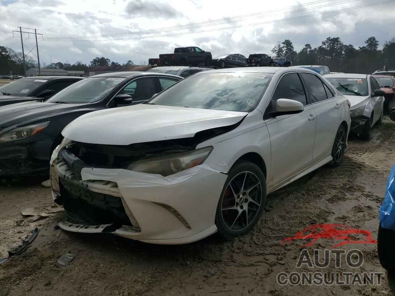 TOYOTA CAMRY 2016 - 4T1BF1FK6GU551831