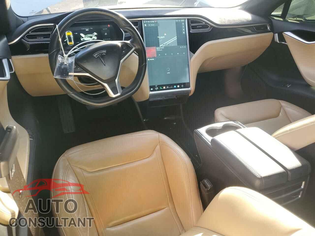 TESLA MODEL S 2015 - 5YJSA1E11FF114290