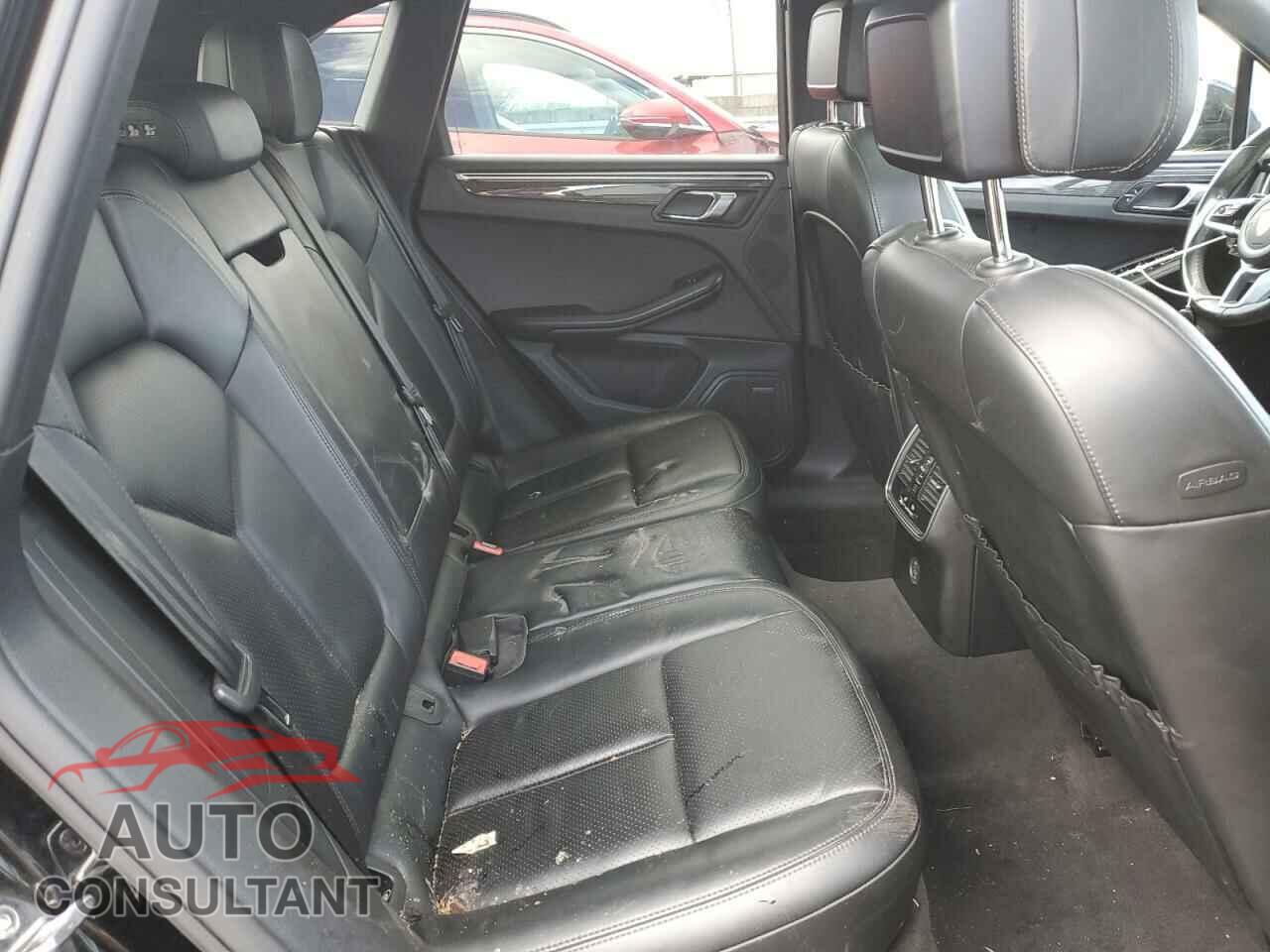 PORSCHE MACAN 2017 - WP1AG2A58HLB53434